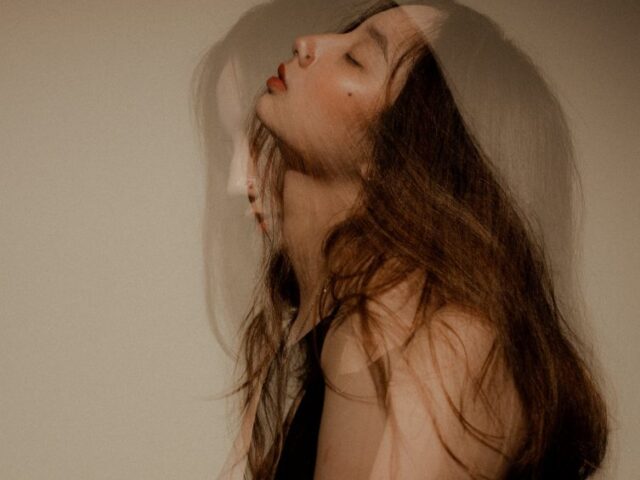 Helping Criminals Remember Details of a Crime